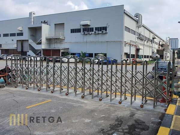 Manual Stainless Steel 304 Retractable Gate
