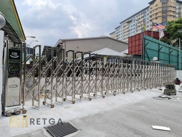 Motorized Stainless Steel 304 Retractable Gate - Image 3