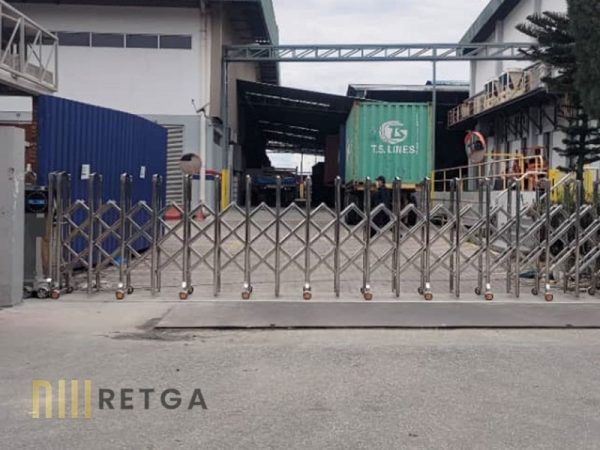 Motorized Stainless Steel 304 Retractable Gate