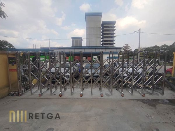 Motorized Stainless Steel 304 Retractable Gate - Image 2