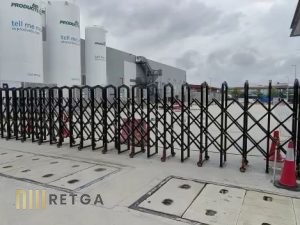 Motorized Aluminium Retractable Gate - Black Color