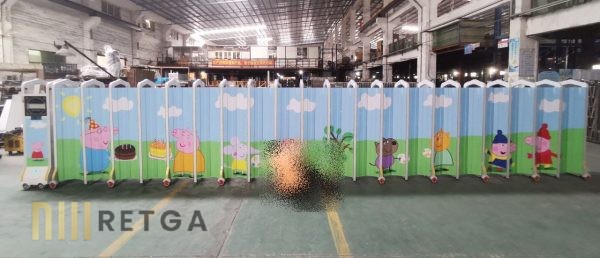 Motorized Aluminium Retractable Gate with Customize Advertisement Cover Plate (2)