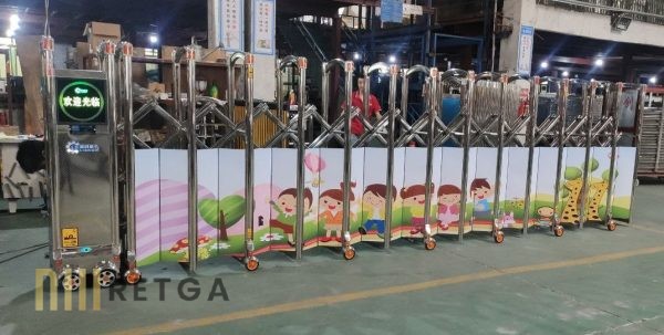 Motorized Stainless Steel 304 Retractable Gate with Customize Advertisement Cover Plate (3)