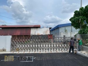 Motorized Stainless Steel 304 Retractable Gate
