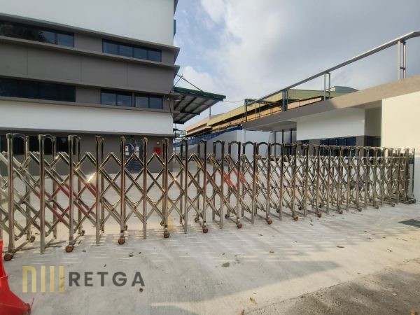 Motorized Stainless Steel 304 Retractable Gate - Image 6