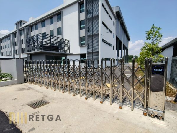 Motorized Stainless Steel 304 Retractable Gate - Image 2